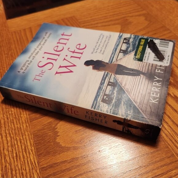 The Silent Wife - Picture 4 of 4